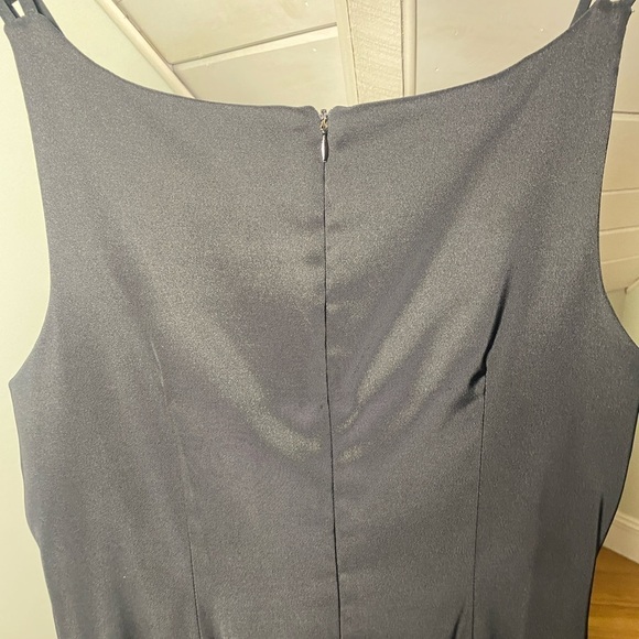 Sleeveless Sheath Black Dress With Seed Bead Details CDC Petites Size 12 - Picture 5 of 7